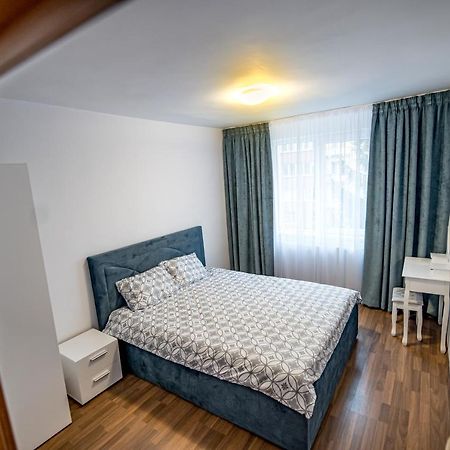 Apartament 3 Camere Royal Brasov Braşov Exterior foto