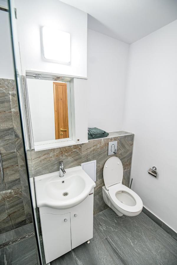 Apartament 3 Camere Royal Brasov Braşov Exterior foto