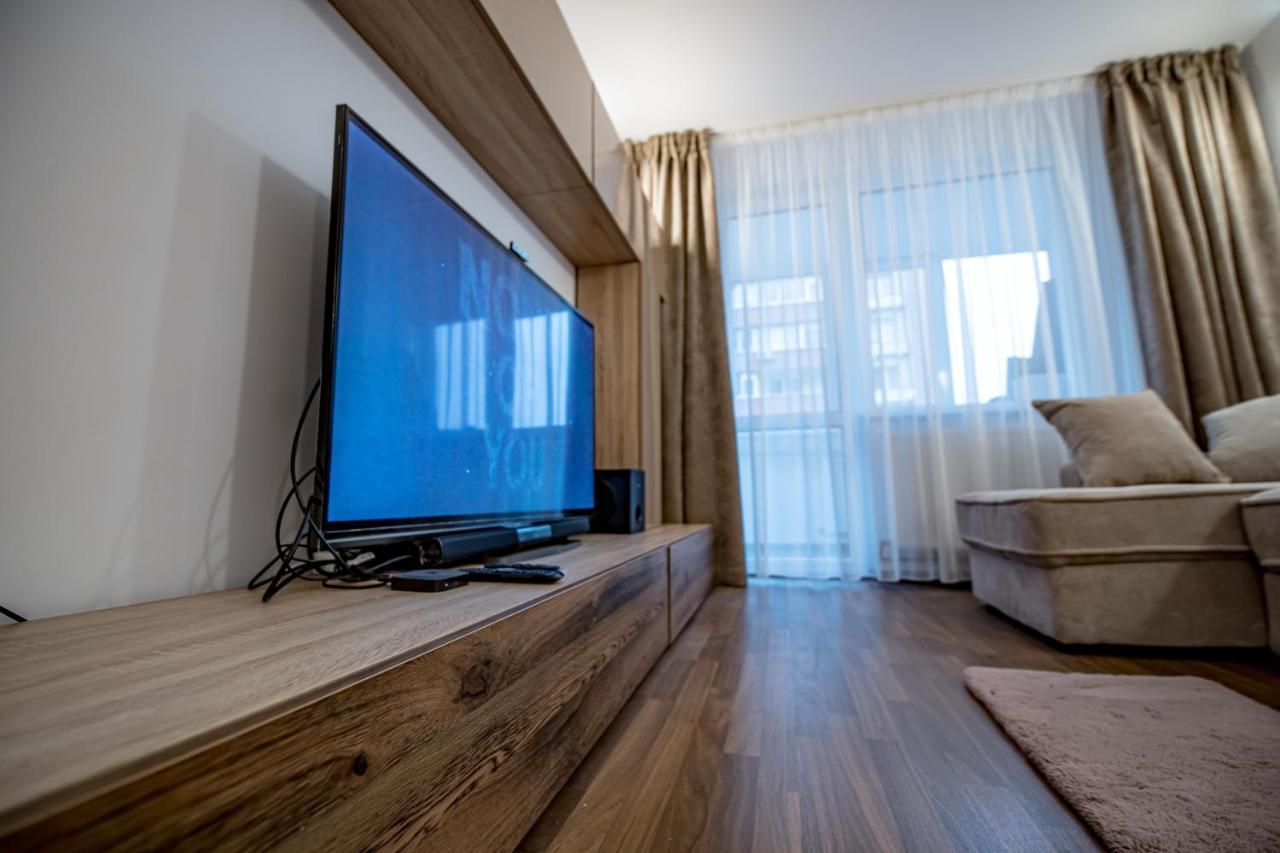 Apartament 3 Camere Royal Brasov Braşov Exterior foto
