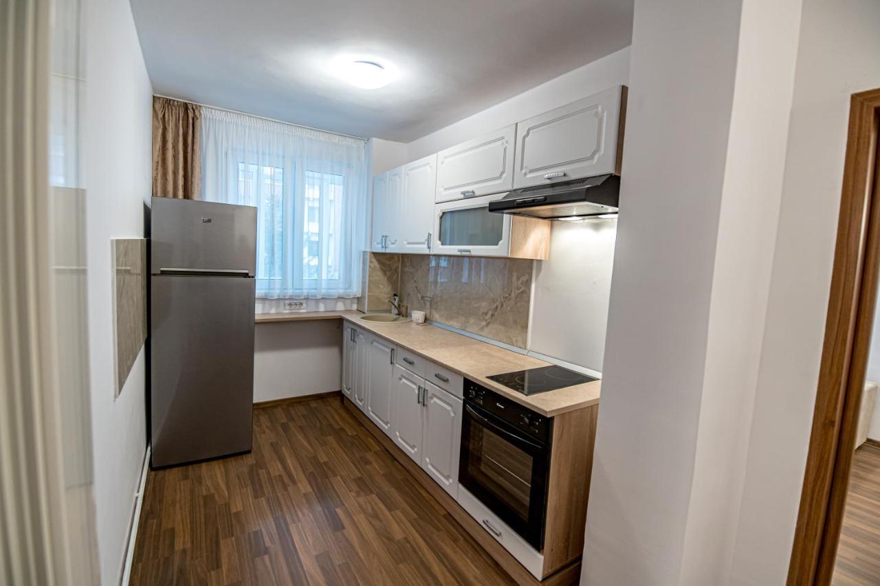 Apartament 3 Camere Royal Brasov Braşov Exterior foto